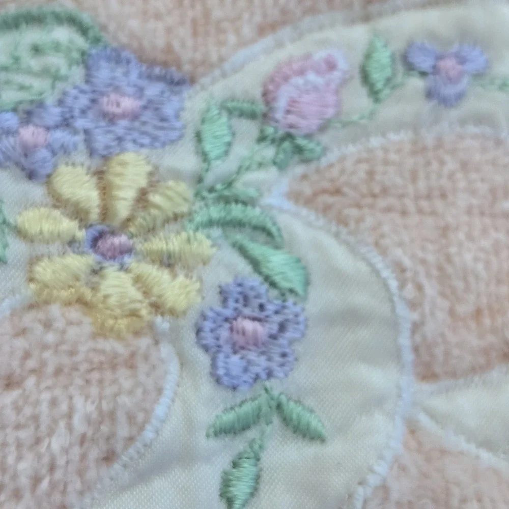 Vintage After Bath Luxury Peach 3 Pc Towel Set Floral Heart Embroidered Cotton